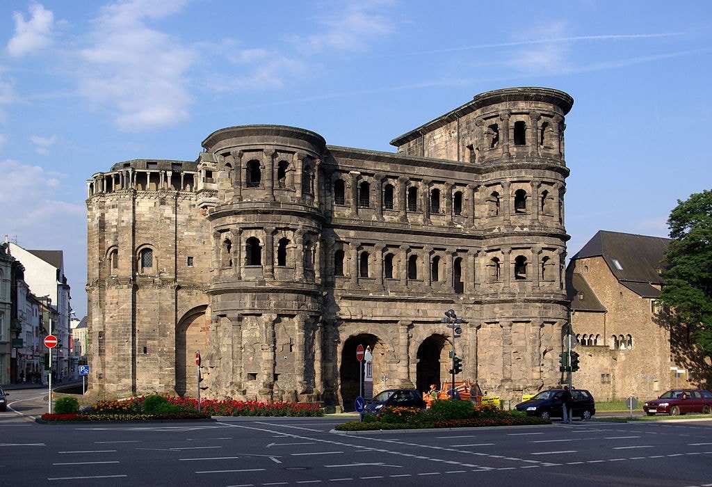 TRIER CRUCEROS FLUVIALES MOSELA CRUCEROS MOSELA MOSELLE CRUISES TRIER CRUISES CRUCEROS TRIER MOSELLE RIVER CRUISES #CrucerosFluviales #Trier #Mosela #Moselle #MoselleRiverCruises #RiverCruises